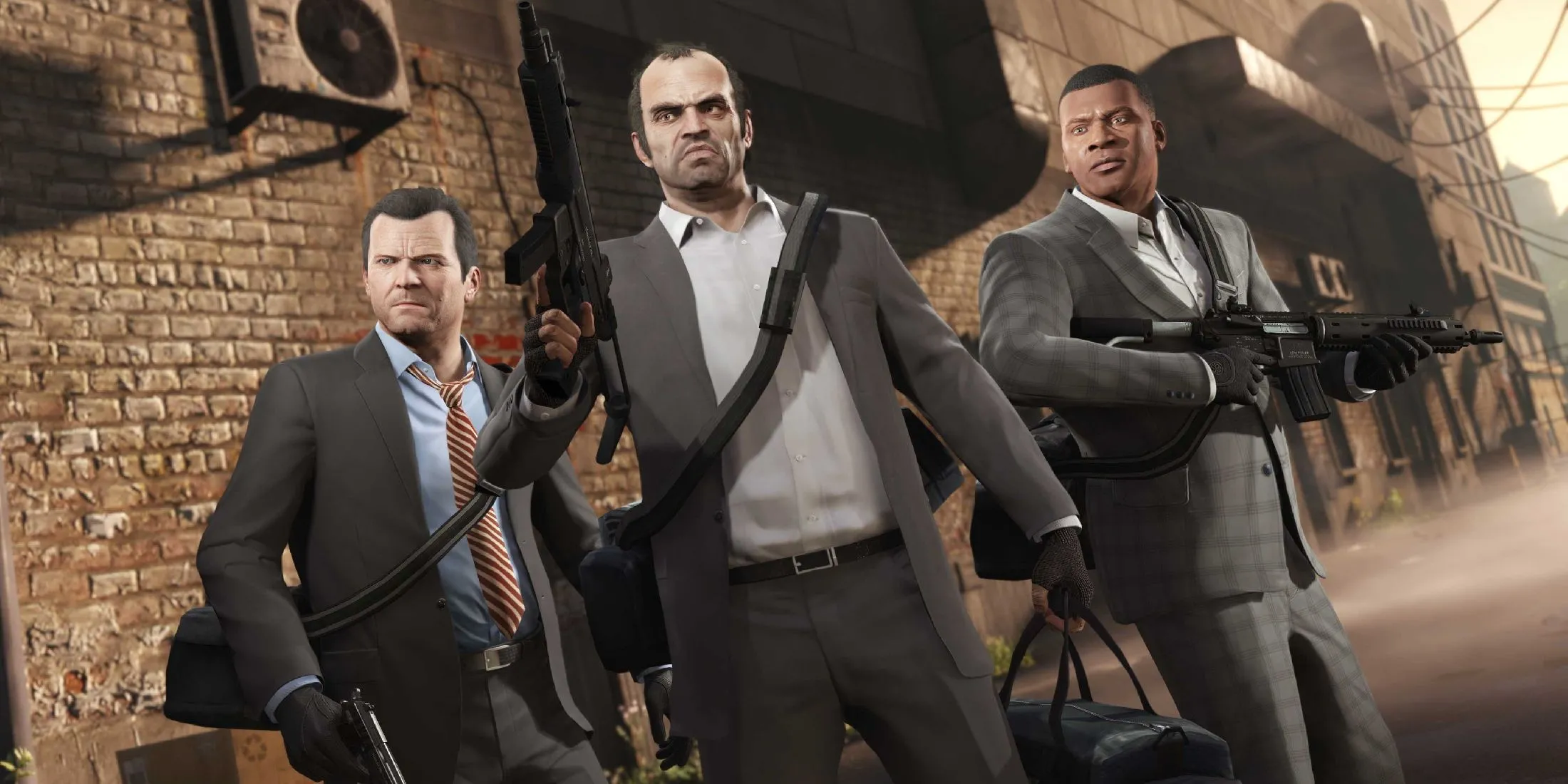 Ba nhân vật chính Michael, Trevor và Franklin trong Grand Theft Auto V đứng trên đường phố Los Santos, với kiến trúc hiện đại và bầu trời xanh