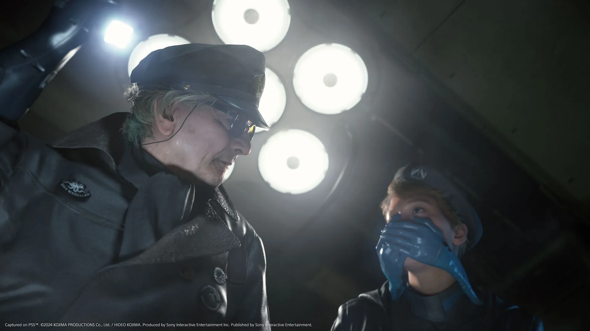 Sam vượt địa hình hiểm hiểm trở trong Death Stranding 2, thể hiện sự thách thức gameplay